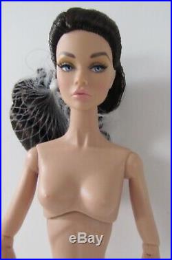 Split Decision Poppy Parker Dark Hair Nude With Stand & Coa
