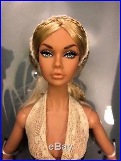 Summer of Love Poppy Parker IFDC 2018 Convention Doll Fashion Royalty NRFB