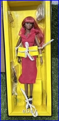 THE COLOR INFUSIONS COLLECTION COSMIC LOVE Amelie Dressed Doll