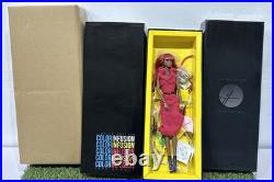 THE COLOR INFUSIONS COLLECTION COSMIC LOVE Amelie Dressed Doll