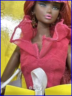 THE COLOR INFUSIONS COLLECTION COSMIC LOVE Amelie Dressed Doll