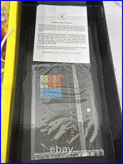 THE COLOR INFUSIONS COLLECTION COSMIC LOVE Amelie Dressed Doll