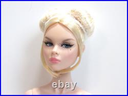 Trending Tulabelle True Nude With Stand & Coa Fashion Royalty Integrity Toys