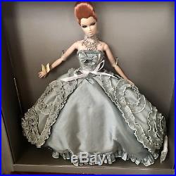 True Royalty Vanessa Perrin Premium Dressed Doll Giftset Magma Exclusive