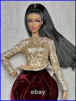 Walking On Gold Adele Makeda Luxelife Centerpiece Fashion Royalty Integrity Toys