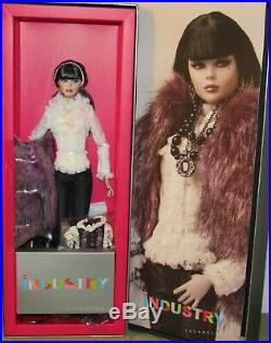 Yeti For It Tulabelle True 12 Mini Gift Set NRFB Industry W Club Lottery Doll